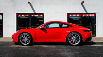 2020 Porsche 911 Carrera S 