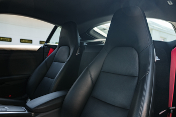 2018 Porsche Cayman S