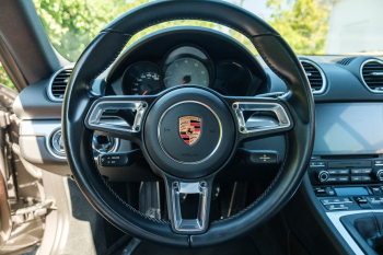 2018 Porsche Cayman S