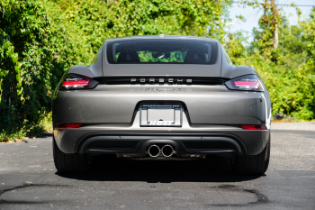 2018 Porsche Cayman S