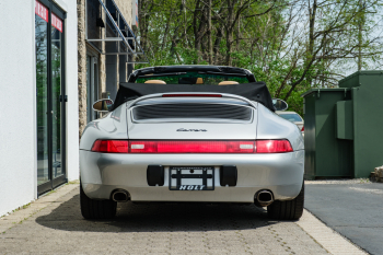 1997 Porsche 911 Carrera 2 Cabriolet