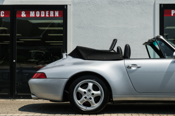 1995 Porsche 911 Carrera Cabriolet