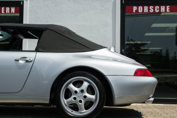 1995 Porsche 911 Carrera Cabriolet
