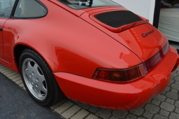 1991 Porsche Carrera 4 