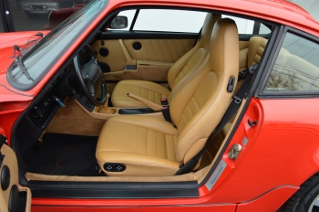 1991 Porsche Carrera 4 