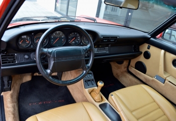 1991 Porsche Carrera 4 