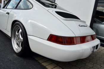 1990 Porsche Carrera  