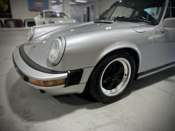 1987 Porsche Carrera 