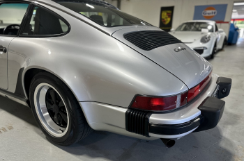 1987 Porsche Carrera 