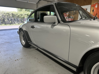 1987 Porsche Carrera 