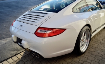 2011  Porsche 911 Carrera  