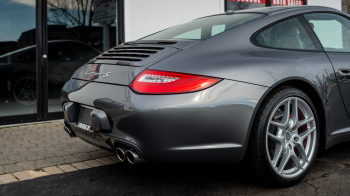 2010 Porsche 911 Carrera S coupe 27K Miles