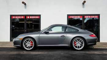 2010 Porsche 911 Carrera S coupe 27K Miles