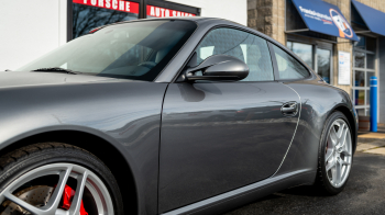 2010 Porsche 911 Carrera S coupe 27K Miles