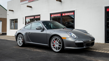 2010 Porsche 911 Carrera S coupe 27K Miles