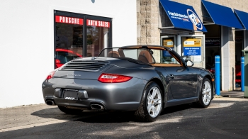 2010 Porsche Carrera Cab 