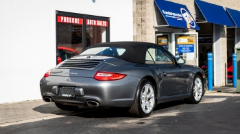 2010 Porsche Carrera Cab 