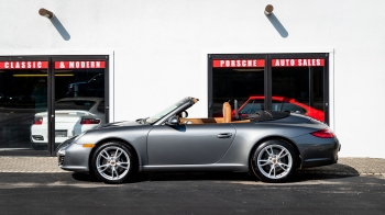 2010 Porsche Carrera Cab 