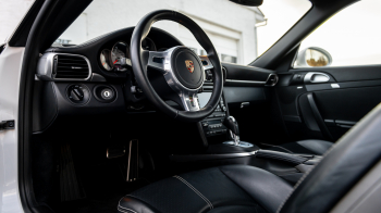 2012 Porsche 911 Turbo S 