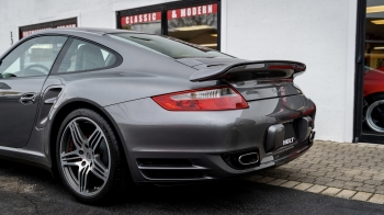 2007 Porsche Turbo 