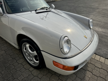 1992 Porsche Carrera 4 