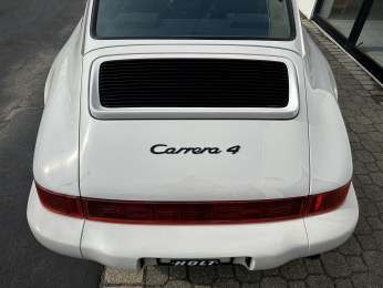 1992 Porsche Carrera 4 