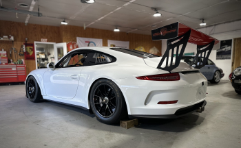2016 Porsche GT3 Cup Racecar