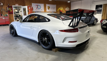 2016 Porsche GT3 Cup Racecar